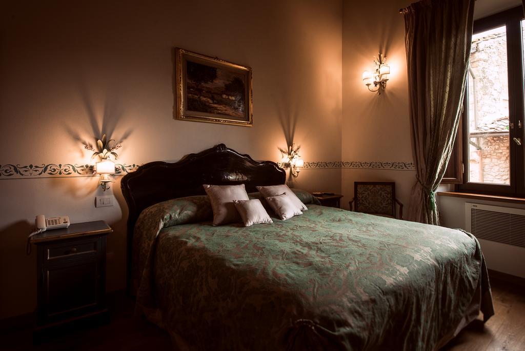 Palazzo Pacini Hotel Colle Val D'Elsa Kültér fotó