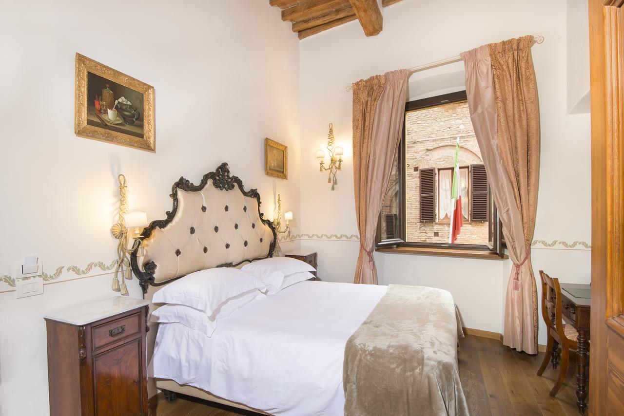Palazzo Pacini Hotel Colle Val D'Elsa Kültér fotó