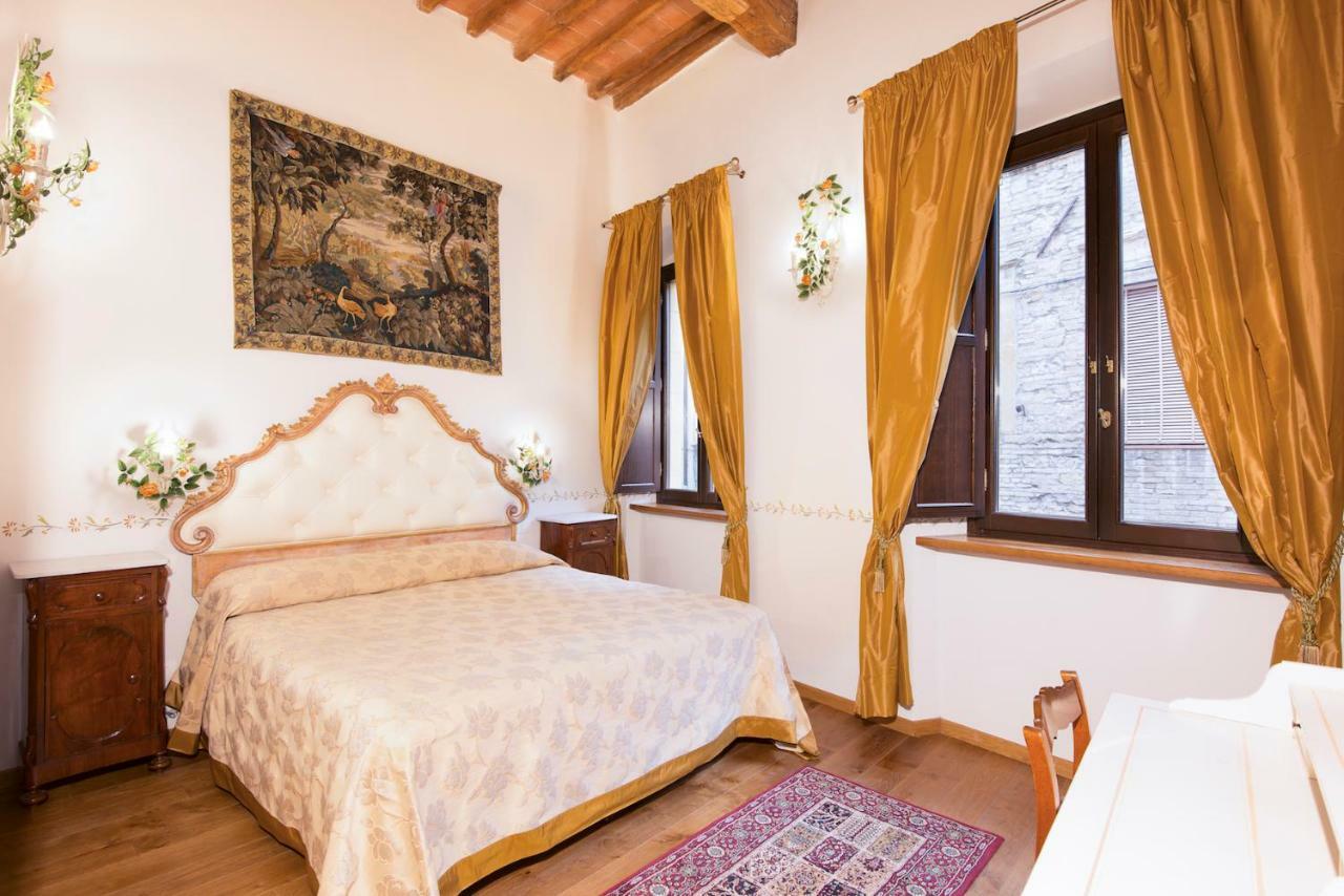 Palazzo Pacini Hotel Colle Val D'Elsa Kültér fotó